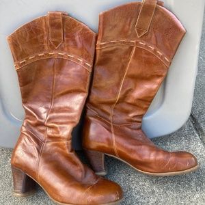 John Fluevog Operetta Hey Minstrel lyrical boots